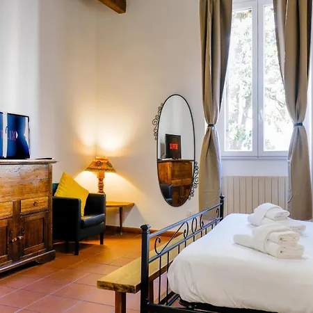Elegantis Trastevere Comfortable In The Heart Of Historic