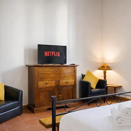 Elegantis Trastevere Comfortable In The Heart Of Historic Lägenhet Rom