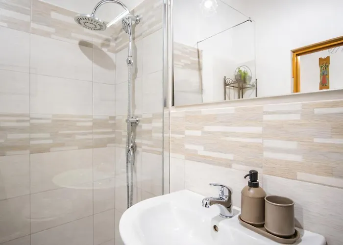 Elegantis Trastevere Comfortable In The Heart Of Historic